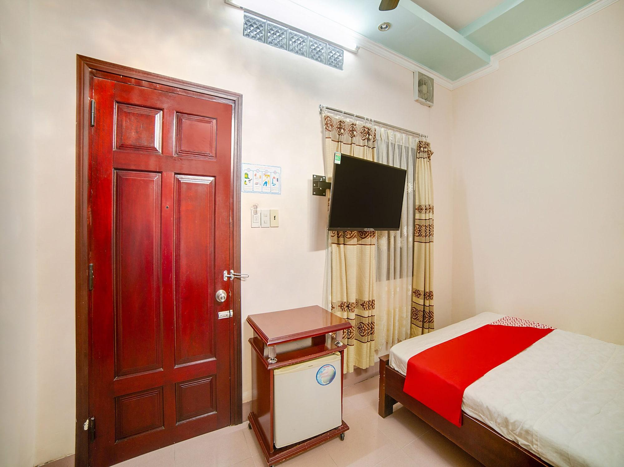 Oyo 563 Phu Thinh Hotel Nha Trang Eksteriør billede