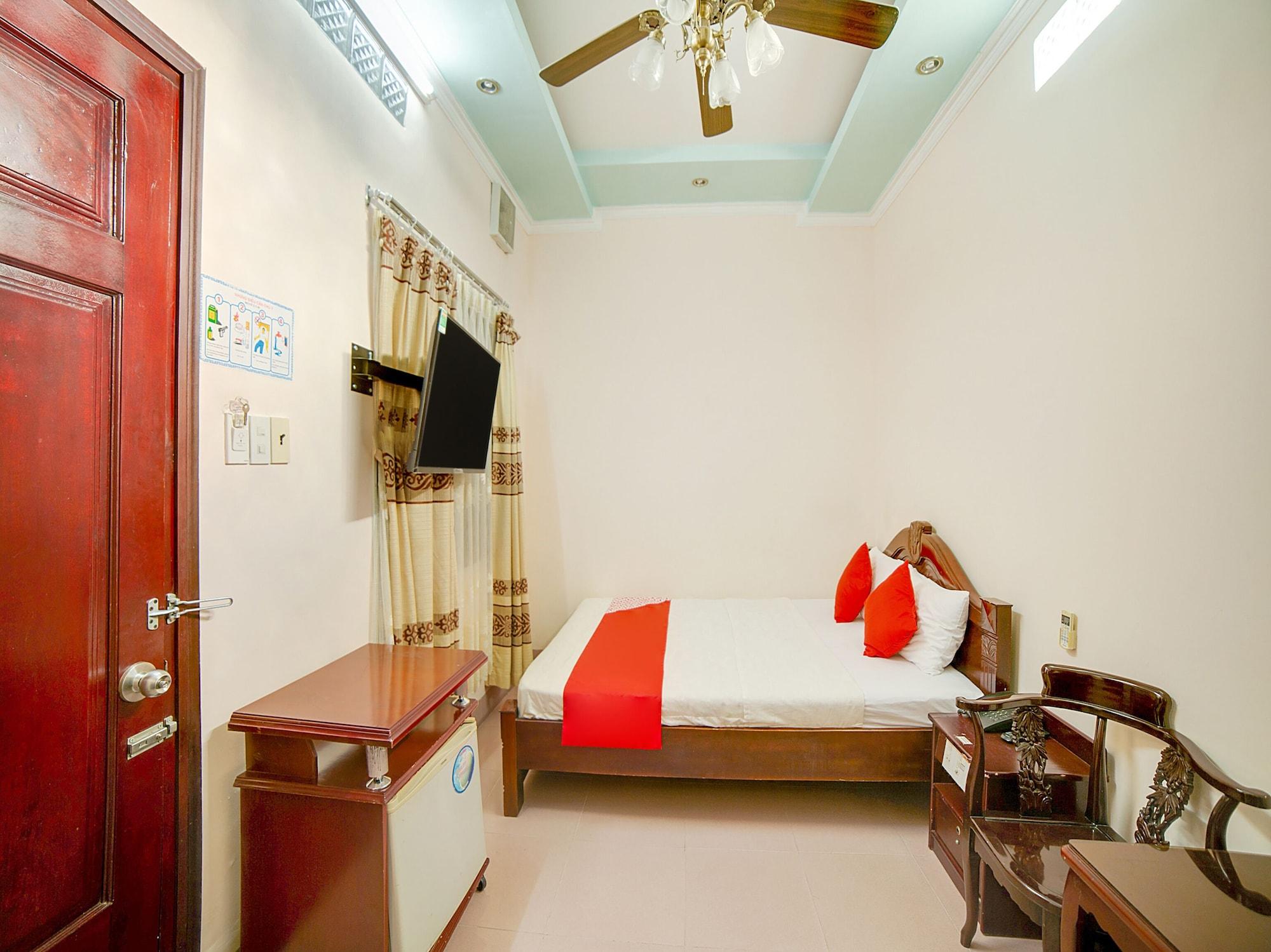 Oyo 563 Phu Thinh Hotel Nha Trang Eksteriør billede