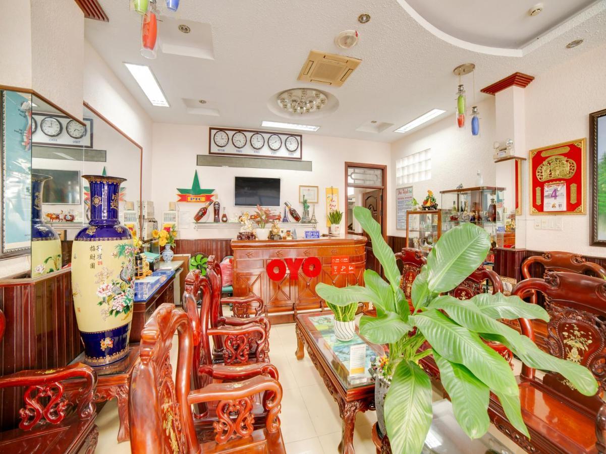 Oyo 563 Phu Thinh Hotel Nha Trang Eksteriør billede