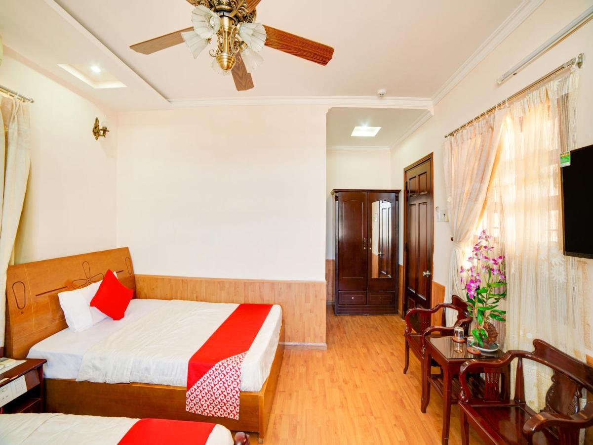 Oyo 563 Phu Thinh Hotel Nha Trang Eksteriør billede